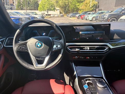 Used 2023 BMW i4 eDrive35 w/ Premium Package RWD image 22