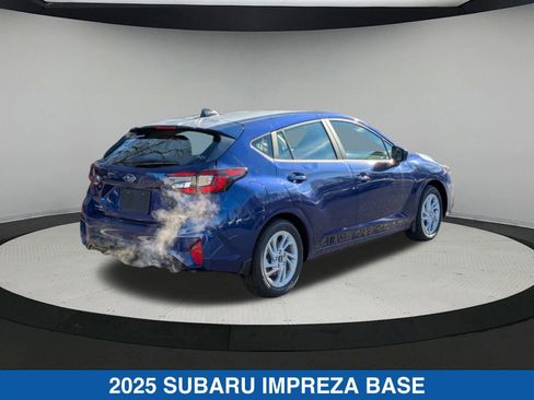 Certified 2025 Subaru Impreza 2.0i image 4