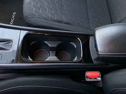 Used 2023 Nissan Kicks SV image 21