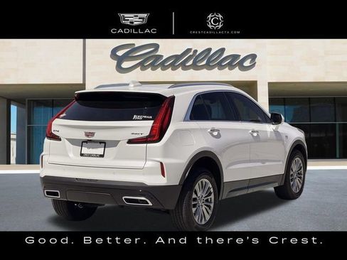 Certified 2025 Cadillac XT4 Premium Luxury w/ LPO, Floor Liner Package FWD image 3