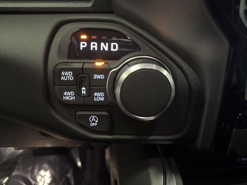 New 2026 RAM 1500 Big Horn AWD/4WD image 25