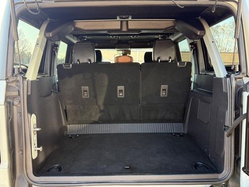 Used 2023 Ford Bronco Outer Banks image 9