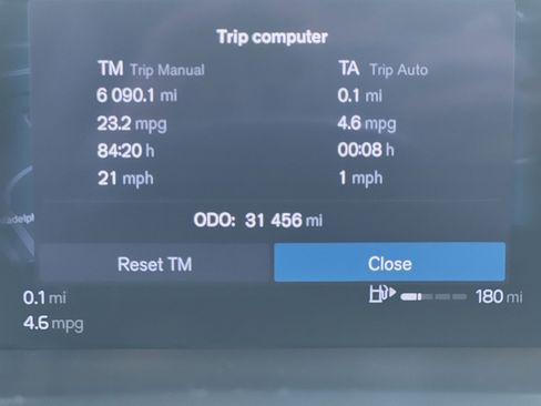 Certified 2023 Volvo XC90 B6 Plus w/ Protection Package Premier image 17