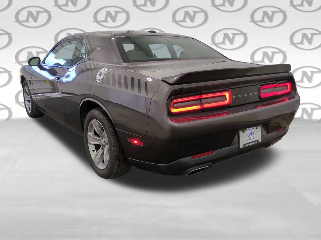 Used 2021 Dodge Challenger SXT RWD image 22