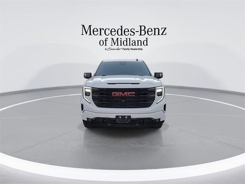 Used 2024 GMC Sierra 1500 Elevation w/ Elevation Premium Package image 3