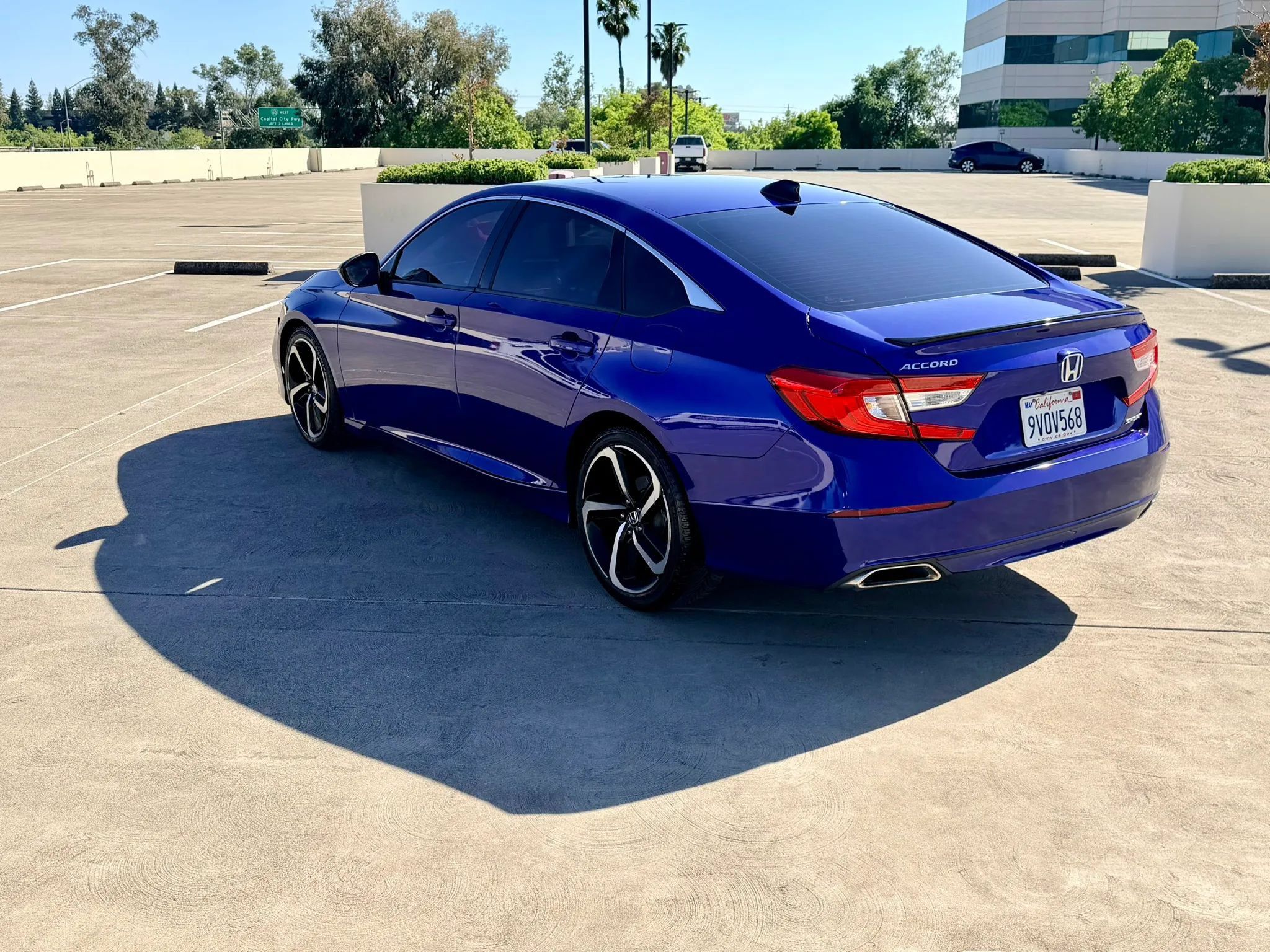 Used 2021 Honda Accord Sport image 14