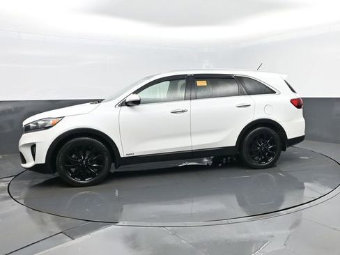 Used 2020 Kia Sorento EX image 5