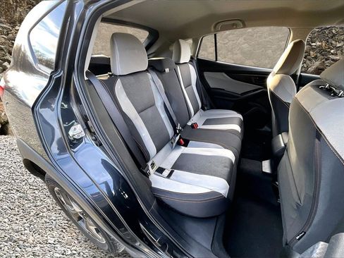 Used 2019 Subaru Crosstrek 2.0i Premium w/ Eyesight System image 23