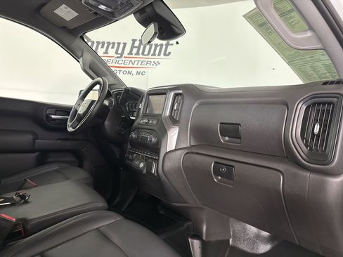 Used 2022 Chevrolet Silverado 1500 W/T w/ WT Value Package image 23