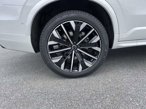 New 2026 Volvo XC90 B6 Ultra w/ Protection Package Premier AWD/4WD image 37