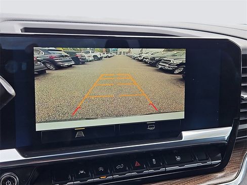 Certified 2024 Chevrolet Silverado 1500 LT image 15