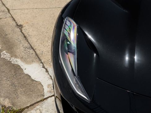 Used 2018 Ferrari 812 Superfast RWD image 11