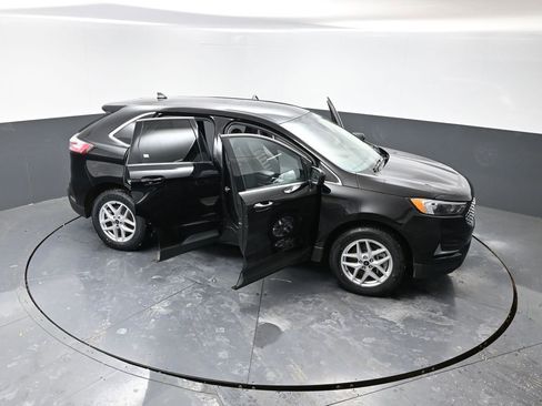 Used 2024 Ford Edge SEL image 35