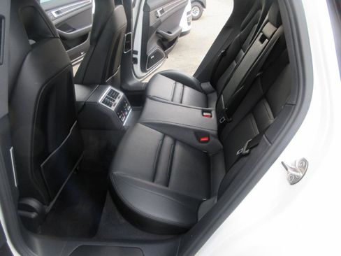 Used 2023 Porsche Panamera Platinum Edition RWD image 42