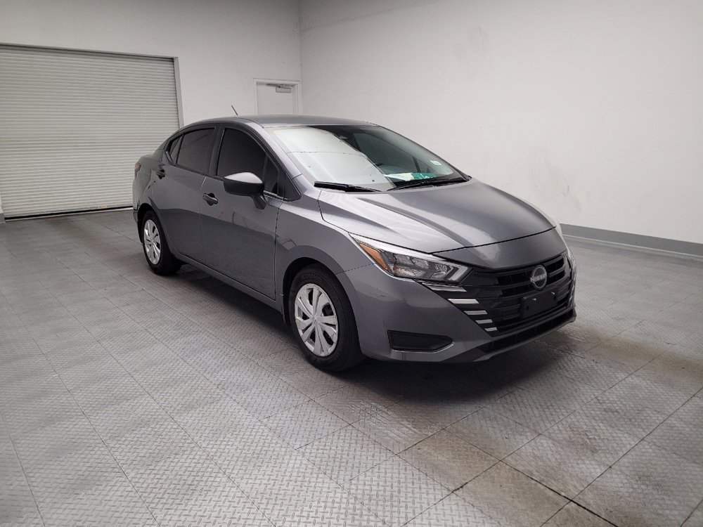 Used 2025 Nissan Versa S w/ Trunk Package FWD image 13