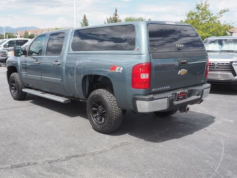 Used 2007 Chevrolet Silverado 2500 LT w/ Suspension Package, Off-Road AWD/4WD image 5