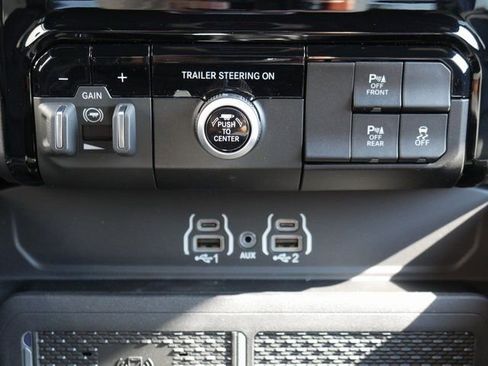 New 2026 RAM 1500 Laramie w/ Sport Appearance Package image 18