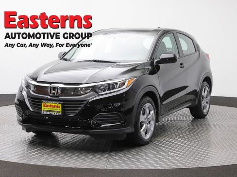 Used 2021 Honda HR-V LX image 1