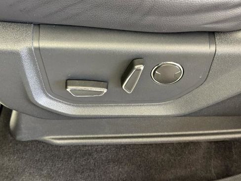 Certified 2021 Ford Expedition Max Limited image 18