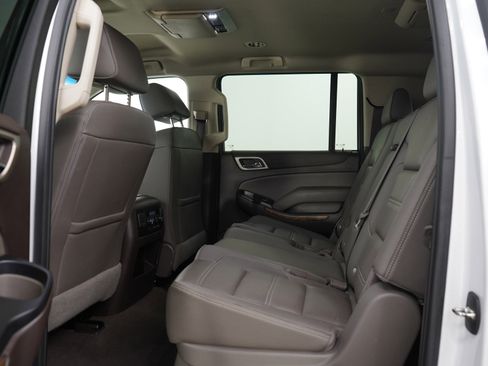 Used 2019 GMC Yukon XL Denali AWD/4WD image 20