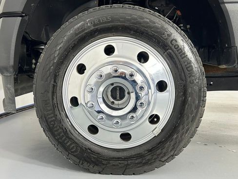 Used 2025 Ford F450 XL w/ XL Driver Assist Package AWD/4WD image 32