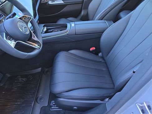 New 2026 Mercedes-Benz E 350 4MATIC Sedan image 22