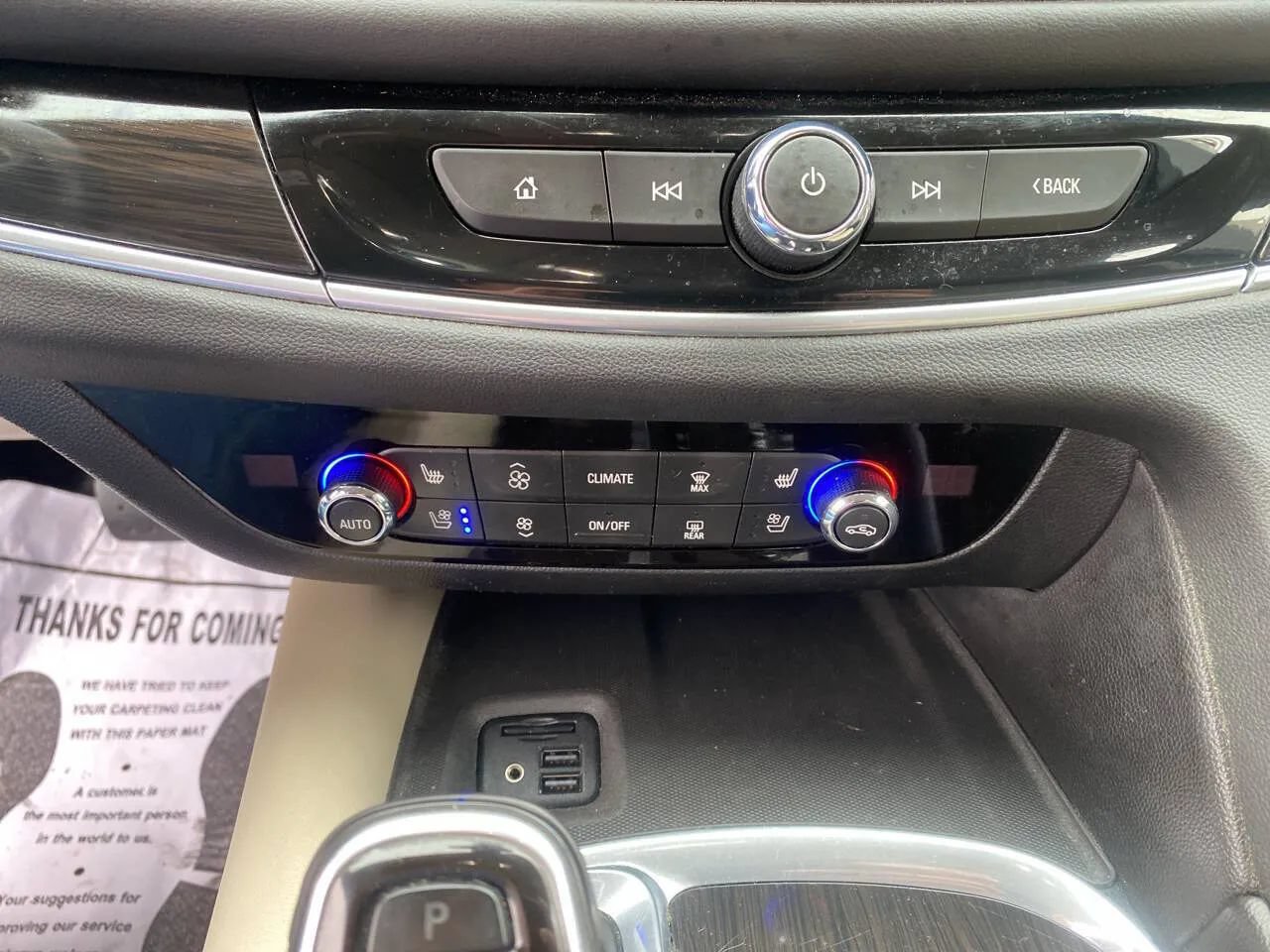 Used 2020 Buick Enclave Premium w/ Sun and Sites Package AWD/4WD image 20