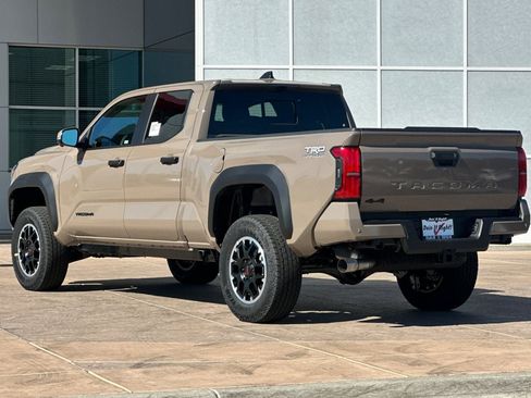 New 2026 Toyota Tacoma TRD Off-Road w/ TRD Off Road Premium Package AWD/4WD image 6