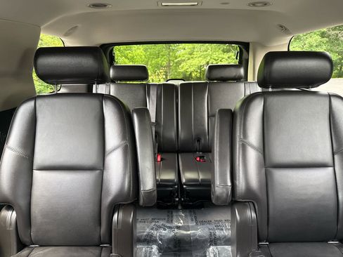 Used 2010 Chevrolet Tahoe LTZ AWD/4WD image 15