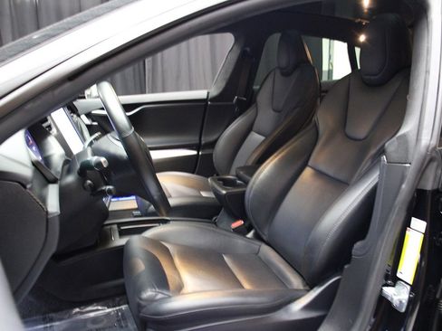 Used 2020 Tesla Model S Performance image 37