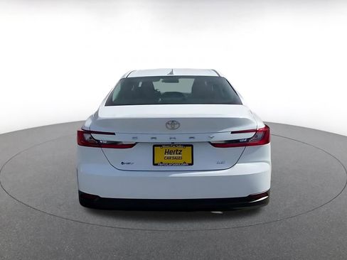 Used 2025 Toyota Camry LE FWD image 12