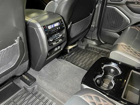 Used 2022 Jeep Grand Cherokee L Summit w/ Advanced Protech Group IV AWD/4WD image 22