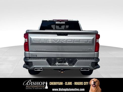 Used 2023 Chevrolet Silverado 1500 High Country w/ Z71 Off-Road Package AWD/4WD image 10