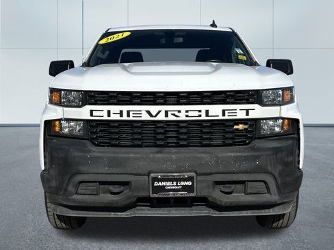 Used 2021 Chevrolet Silverado 1500 Custom image 3