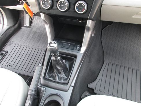 Used 2014 Subaru Forester 2.5i Premium image 22