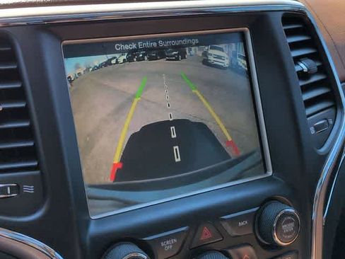 Used 2015 Jeep Grand Cherokee Summit AWD/4WD image 30