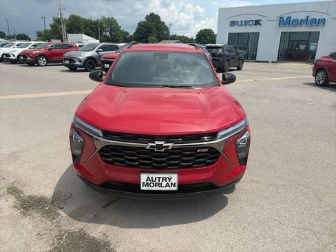 New 2026 Chevrolet Trax RS w/ Driver Confidence Package FWD image 9