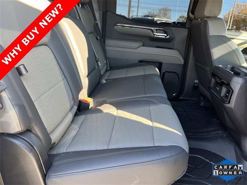 Used 2025 Chevrolet Silverado 1500 ZR2 w/ Technology Package image 20