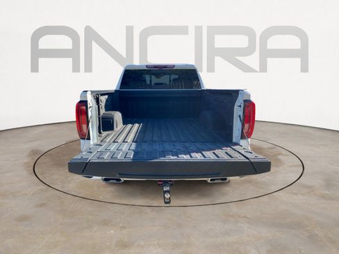 Used 2024 GMC Sierra 1500 AT4 w/ Technology Package AWD/4WD image 12