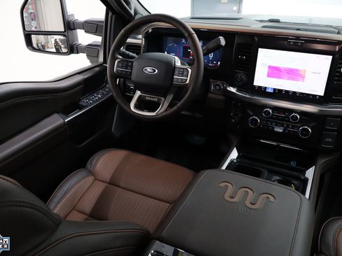 Used 2026 Ford F450 King Ranch w/ Chrome Package image 31