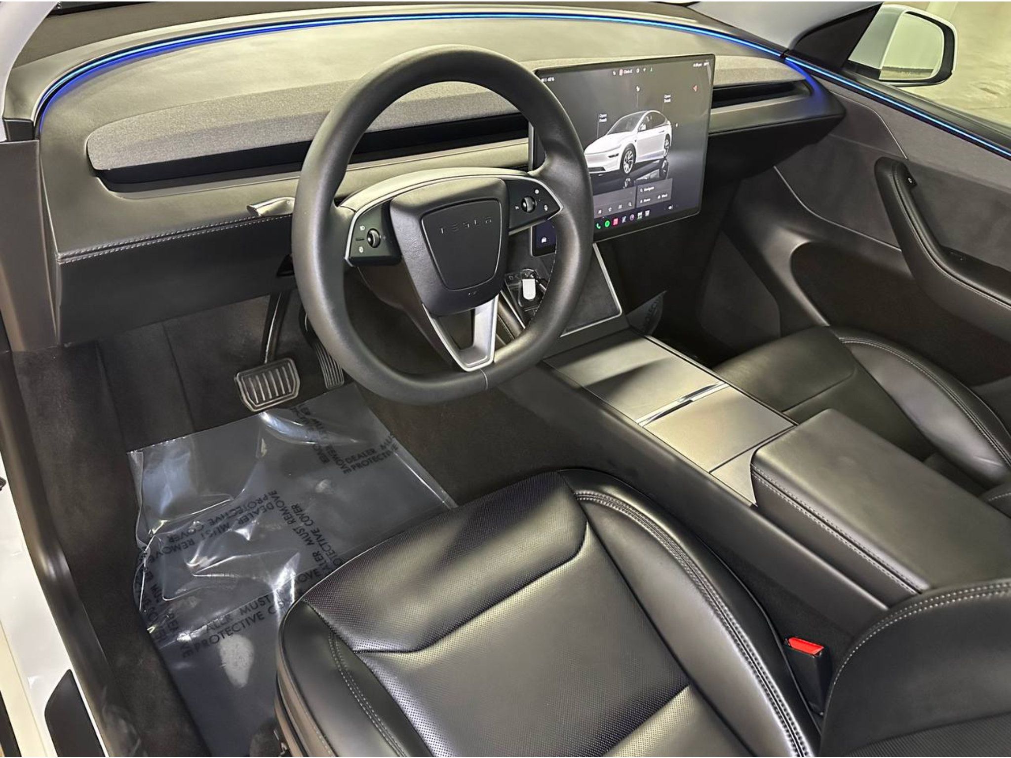 Used 2026 Tesla Model Y AWD image 18
