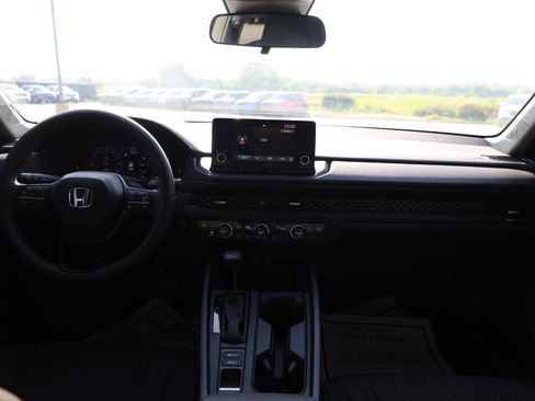 Used 2024 Honda Accord EX image 14
