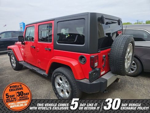 Used 2013 Jeep Wrangler Unlimited Sahara w/ Trailer Tow Group AWD/4WD image 2