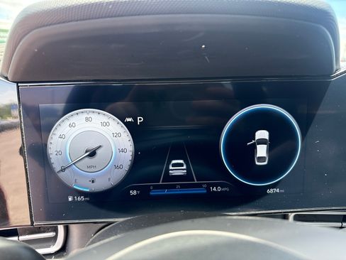 Used 2023 Hyundai Elantra SEL w/ Convenience Package FWD image 21