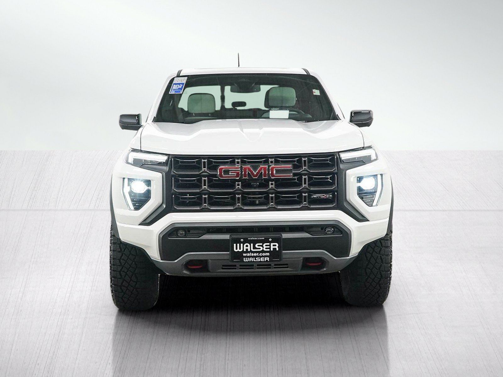Used 2026 GMC Canyon AT4X AWD/4WD image 8