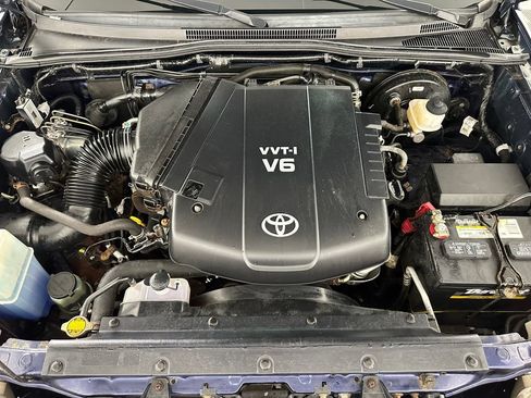 Used 2012 Toyota Tacoma 4x4 Access Cab V6 w/ SR5 Pkg image 29