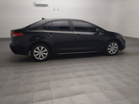 Used 2020 Toyota Corolla LE image 10