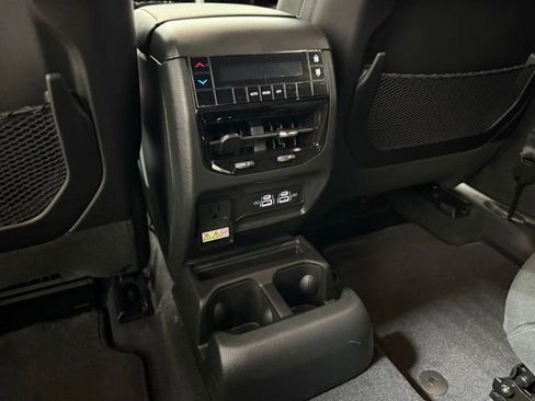 New 2026 Jeep Grand Cherokee L Laredo AWD/4WD image 22