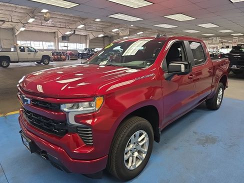 Certified 2024 Chevrolet Silverado 1500 RST w/ Convenience Package II AWD/4WD image 13