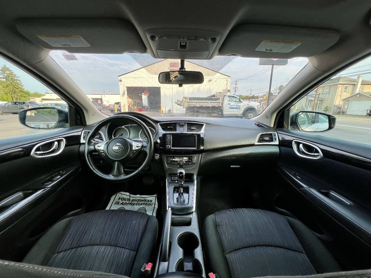 Used 2019 Nissan Sentra SV w/ Special Edition Package FWD image 13